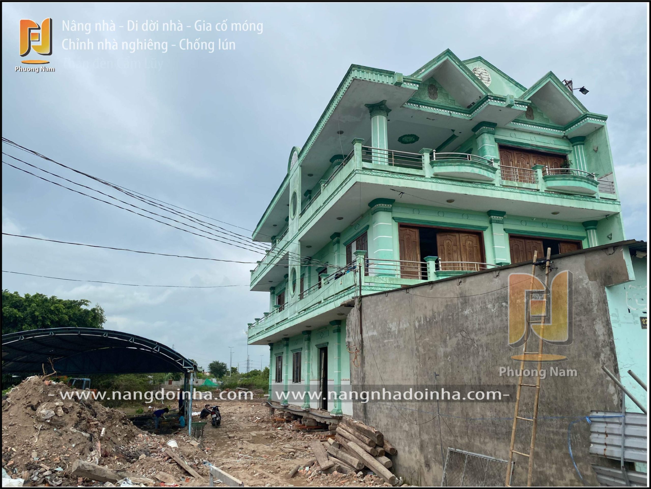 thần đèn cẩm lũy, văn cư, quốc khánh, nâng nhà, dời nhà, nhà nghiêng